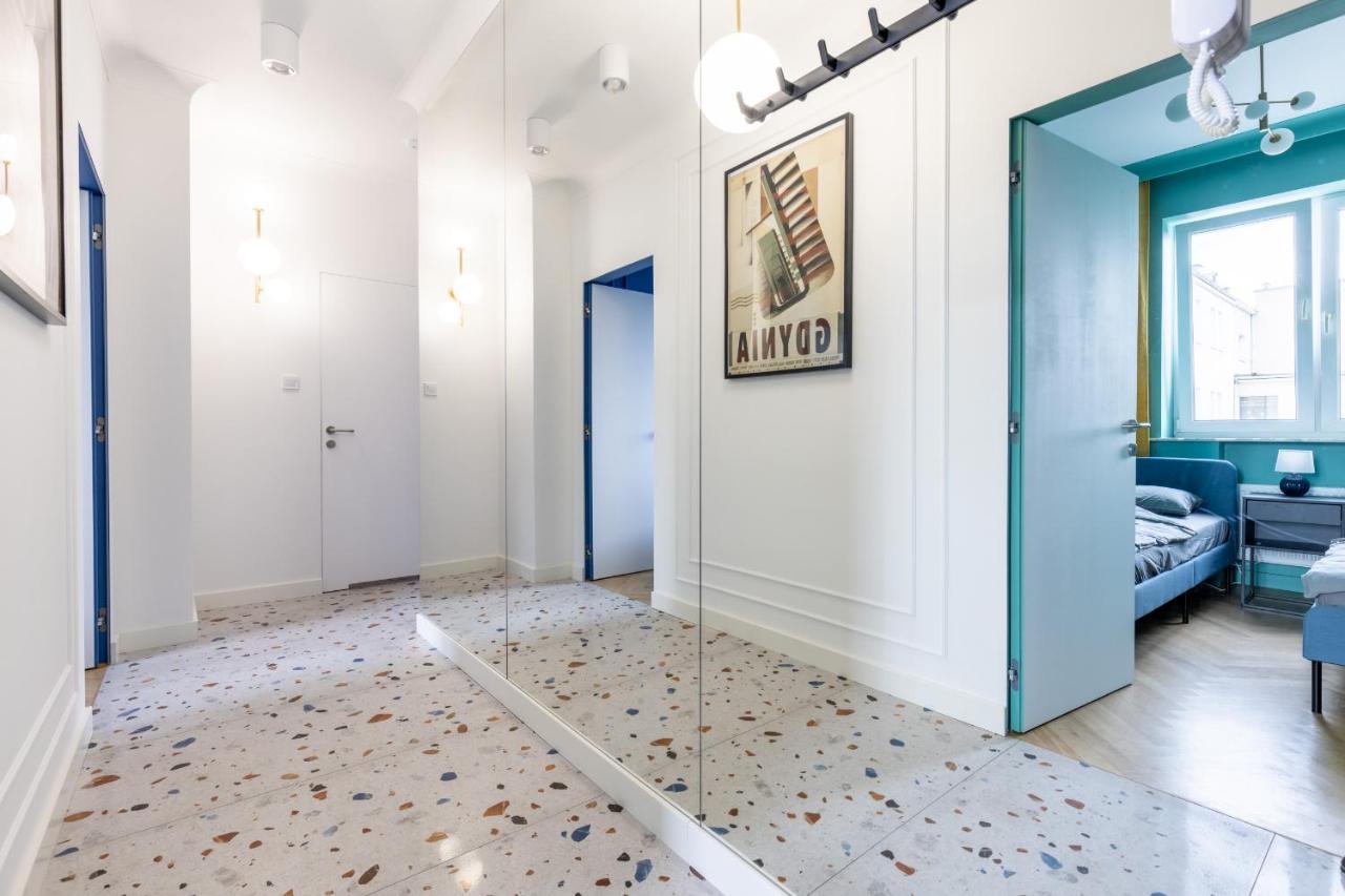 Blue Door Apartment, Swietojanska, Srodmiescie Gdynia Exterior photo
